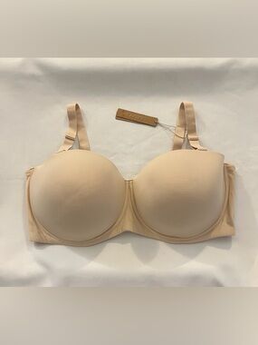 SKIMS FITS EVERYBODY STRAPLESS BRA
